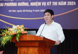 Cục trưởng Huỳnh Văn Chương báo cáo tại Hội nghị 01