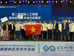 8/8 học sinh giành huy chương, Việt Nam lọt Top 4 tại Olympic Trí tuệ nhân tạo quốc tế 2025