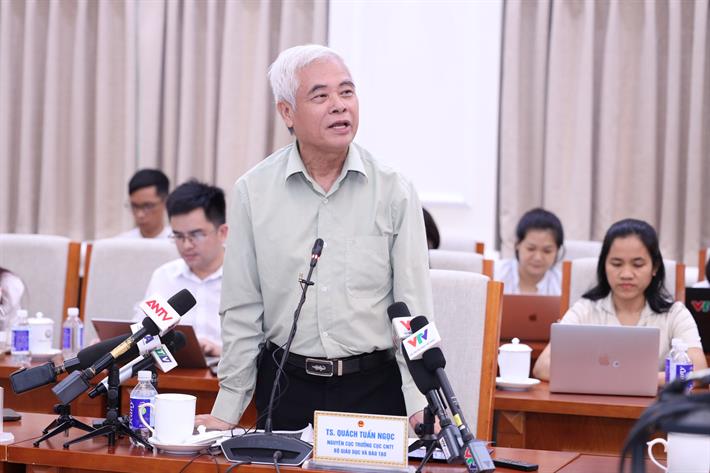TS Quách Tuấn Ngọc, nguyên Cục trưởng Cục CNTT, Bộ GDĐT phát biểu tại Hội nghị