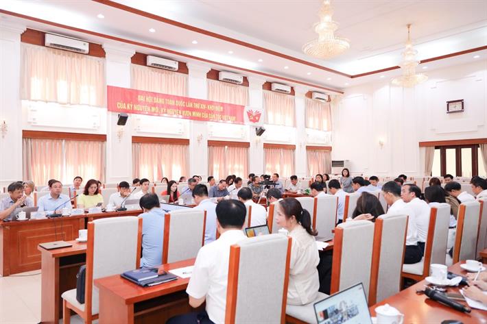 Đại biểu dự hội nghị