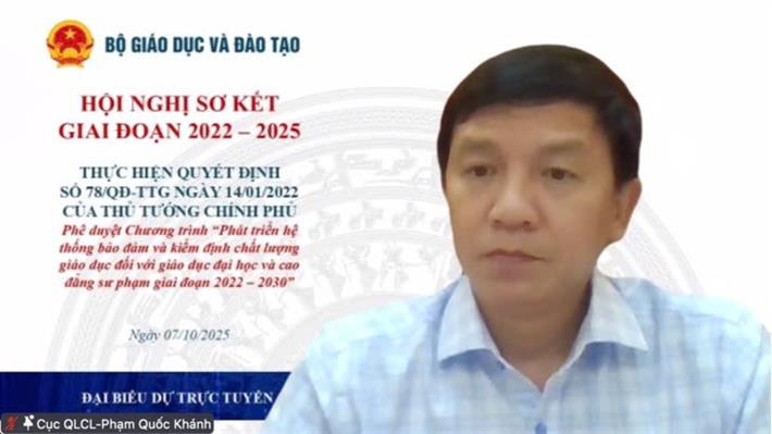 Phó Cục trưởng Cục Quản lí chất lượng Nguyễn Quốc Khánh trao đổi tại hội nghị